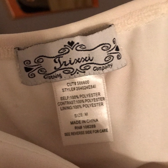 Ivory Dress - Picture 4 of 4